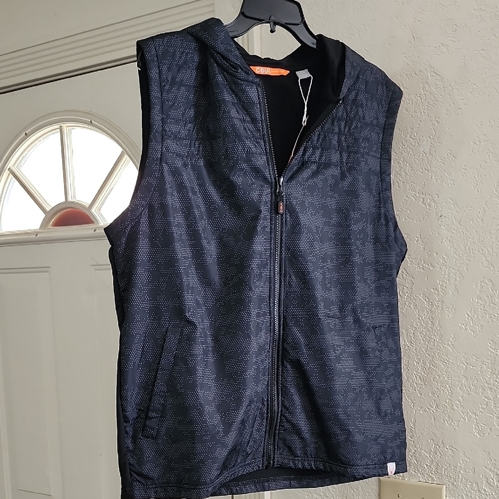 NWT CBUK by Cutter & Buck Men’s Swish Printed Sport Vest - L Golf Athleisure